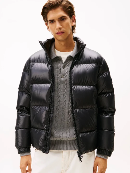 Zdjęcie produktu Tommy Hilfiger Puchowa kurtka SHINY | Regular Fit czarny
