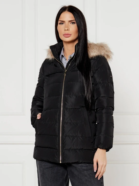 Zdjęcie produktu Tommy Hilfiger Puchowa kurtka TYRA | Regular Fit czarny