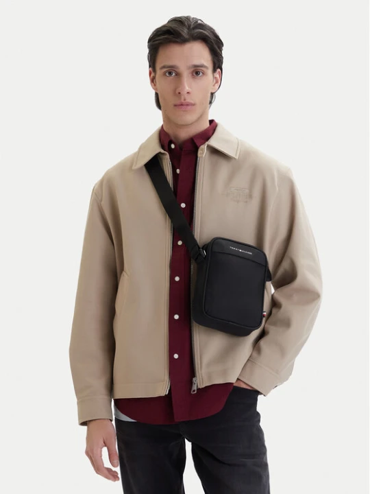Zdjęcie produktu Tommy Hilfiger Saszetka Th Repreve Mini Reporter AM0AM14150 Czarny