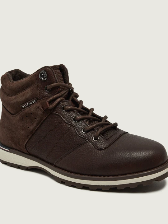 Zdjęcie produktu Tommy Hilfiger Skórzane buty trekkingowe Corporate | zamsz brązowy