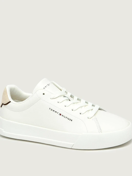 Zdjęcie produktu Tommy Hilfiger Skórzane sneakersy ecru