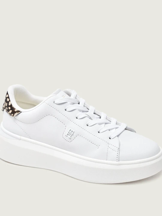 Zdjęcie produktu Tommy Hilfiger Skórzane sneakersy biały