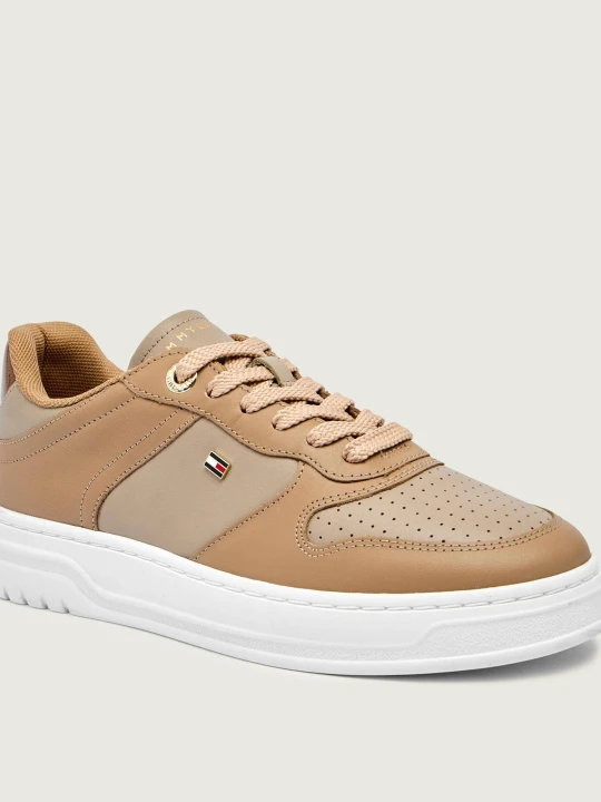 Zdjęcie produktu Tommy Hilfiger Skórzane sneakersy beżowy