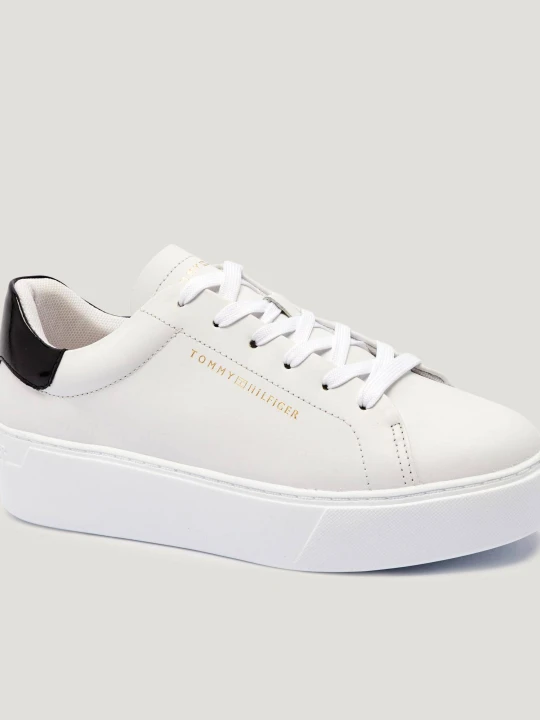 Zdjęcie produktu Tommy Hilfiger Skórzane sneakersy Cupsole biały