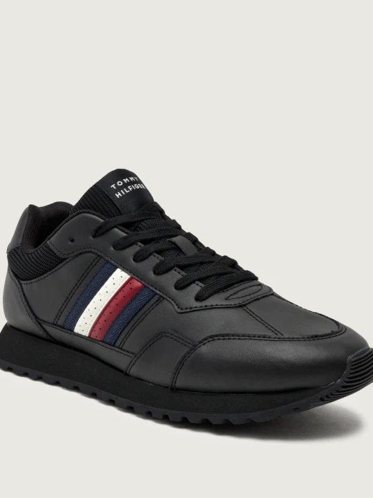 Zdjęcie produktu Tommy Hilfiger Skórzane sneakersy NEW RUNNER EVA czarny