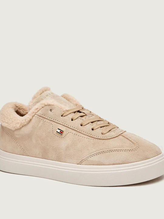 Zdjęcie produktu Tommy Hilfiger Sneakersy Cupsole | shearling | zamsz beżowy