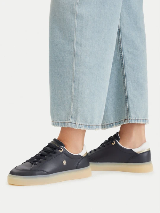 Zdjęcie produktu Tommy Hilfiger Sneakersy Th Chic Sneaker Elevated FW0FW09400 Granatowy