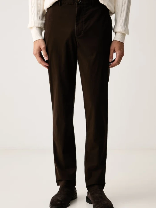 Zdjęcie produktu Tommy Hilfiger spodnie chinos męskie bawełniane z elastanem brązowy