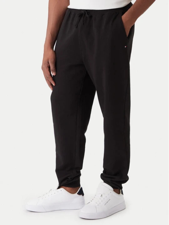 Zdjęcie produktu Tommy Hilfiger Spodnie dresowe Essential MW0MW37236 Czarny Regular Fit