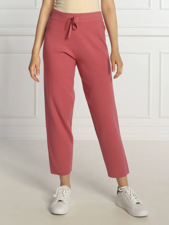 Zdjęcie produktu Tommy Hilfiger Spodnie dresowe | Tapered fit różowy