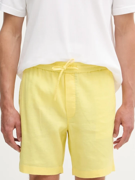 Zdjęcie produktu Tommy Hilfiger szorty męskie z lnem żółty