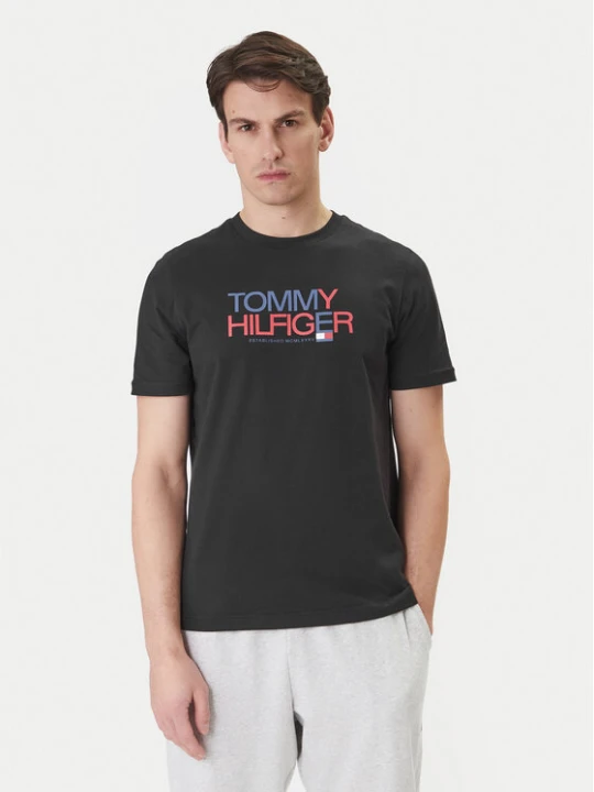 Zdjęcie produktu Tommy Hilfiger T-Shirt Brand Love Big Text MW0MW42369 Czarny Regular Fit