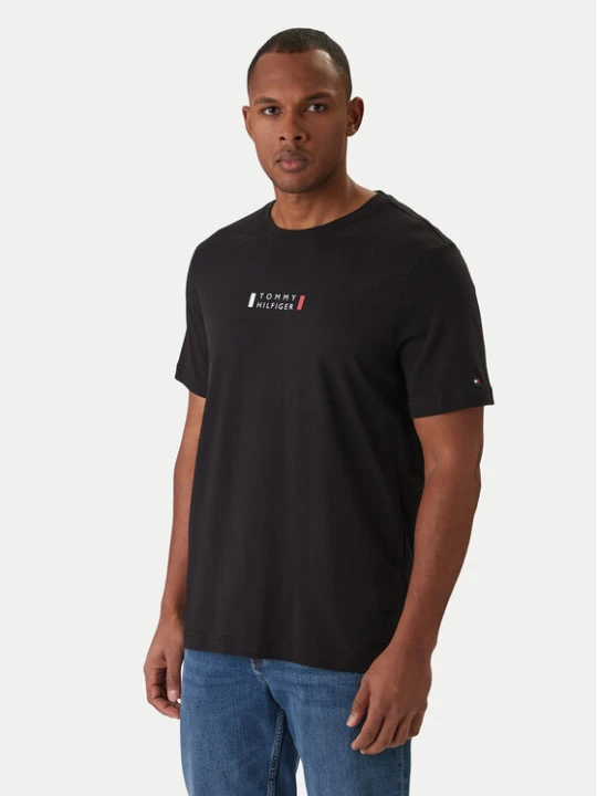 Zdjęcie produktu Tommy Hilfiger T-Shirt Brand Love MW0MW41453 Czarny Regular Fit