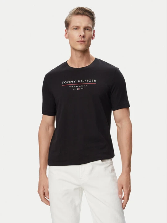 Zdjęcie produktu Tommy Hilfiger T-Shirt Brand Love MW0MW44359 Czarny Regular Fit