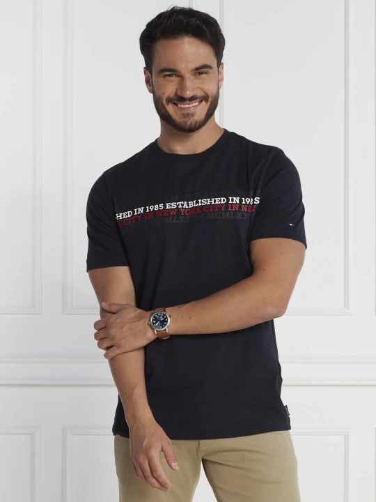 Zdjęcie produktu Tommy Hilfiger T-shirt CENTER CHEST STRIPE TEE | Regular Fit granatowy