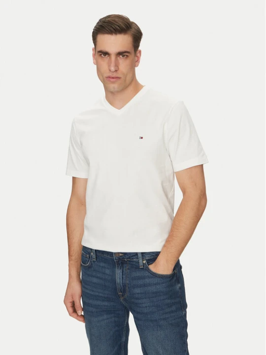 Zdjęcie produktu Tommy Hilfiger T-Shirt Essential V-Neck Tee MW0MW39249 Biały Regular Fit
