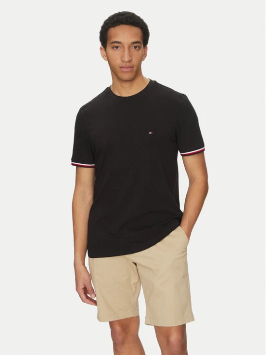Zdjęcie produktu Tommy Hilfiger T-Shirt Global Stripe MW0MW38630 Czarny Regular Fit