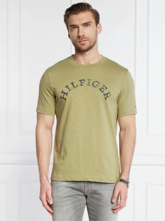 Zdjęcie produktu Tommy Hilfiger T-shirt HILFIGER ARCHED | Regular Fit khaki