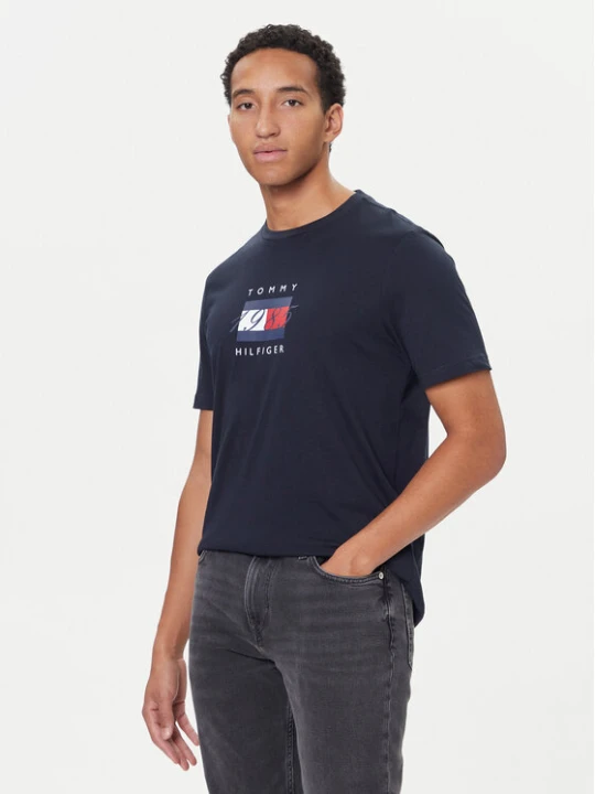 Zdjęcie produktu Tommy Hilfiger T-Shirt Linear Flag MW0MW41338 Granatowy Regular Fit