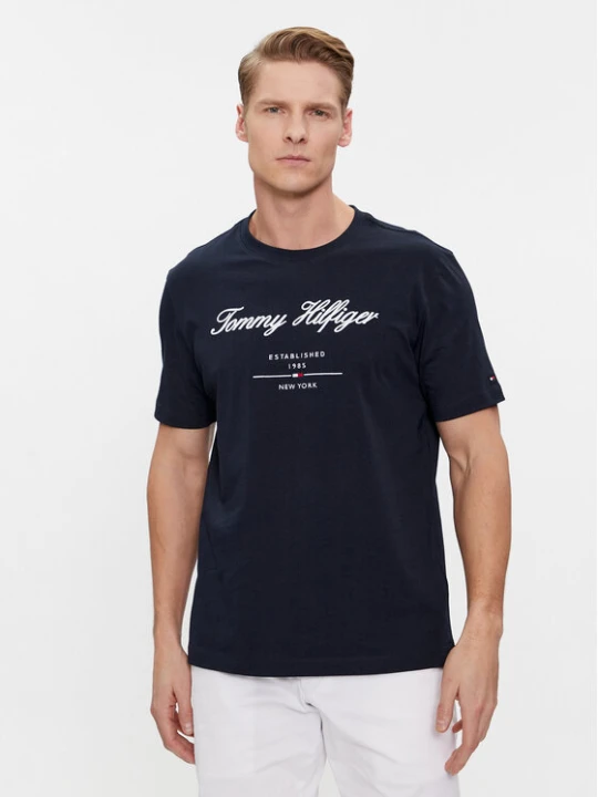 Zdjęcie produktu Tommy Hilfiger T-Shirt Script Logo Tee MW0MW33691 Granatowy Regular Fit