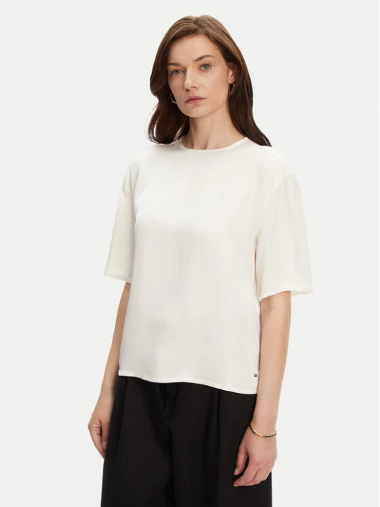 Zdjęcie produktu Tommy Hilfiger T-Shirt WW0WW45900 Écru Relaxed Fit Kremowy