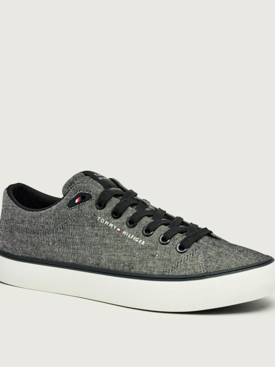 Zdjęcie produktu Tommy Hilfiger Tenisówki CHAMBRAY czarny