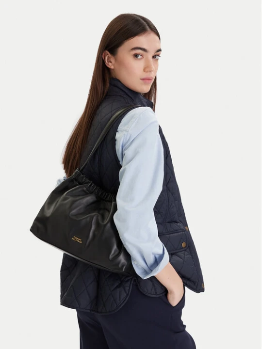Zdjęcie produktu Tommy Hilfiger Torebka Soft Leather Shoulder Bag AW0AW18307 Czarny