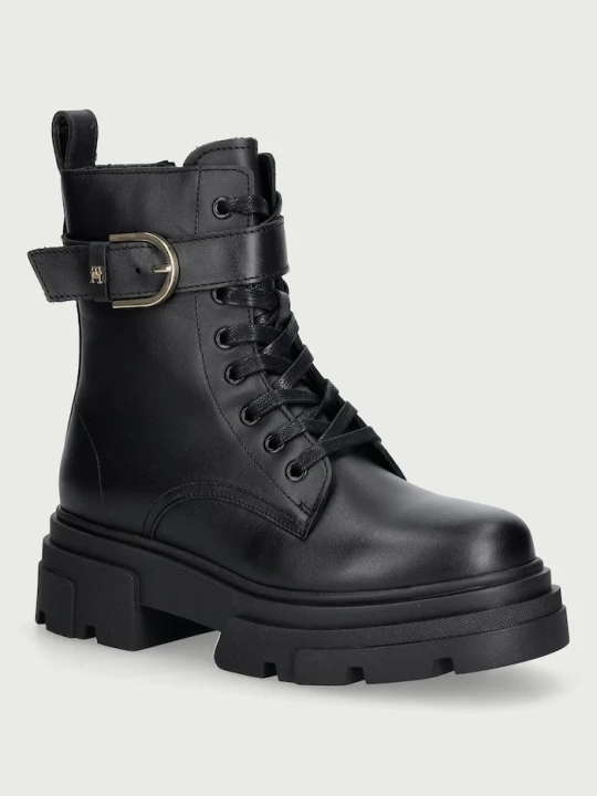 Zdjęcie produktu Tommy Hilfiger workery damskie skórzane LEATHER TH BUCKLED LACE-UP BOOT czarny
