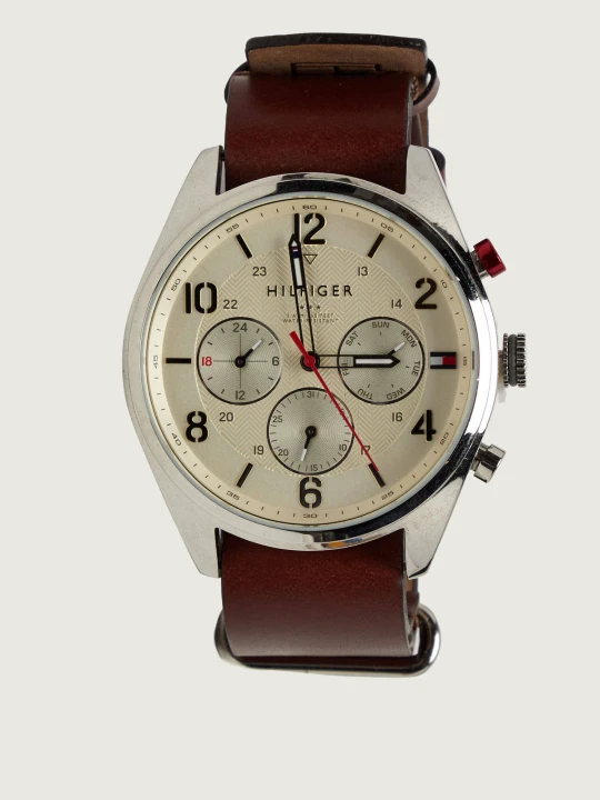 Zdjęcie produktu Tommy Hilfiger Zegarek Corbn 1791188 brązowy