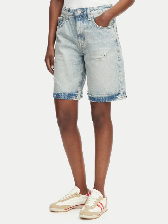 Zdjęcie produktu Tommy Jeans Bermudy Mia DW0DW22686 Niebieski Relaxed Fit