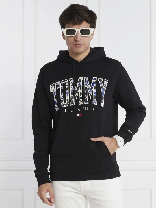 Zdjęcie produktu Tommy Jeans Bluza CAMO NEW VRSTY | Regular Fit czarny