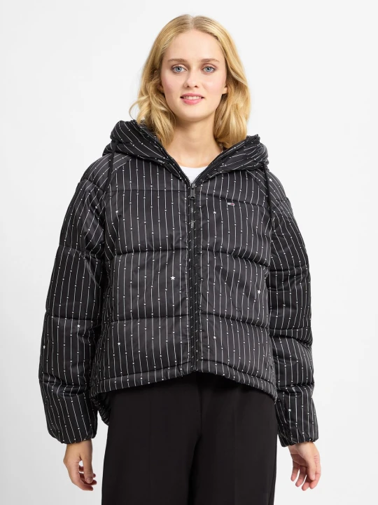 Zdjęcie produktu Tommy Jeans kurtka pikowana Kobiety czarny