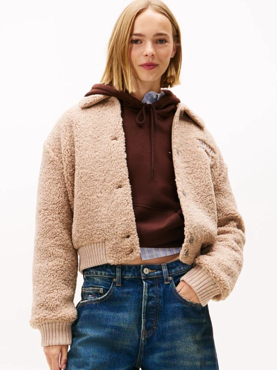 Zdjęcie produktu Tommy Jeans kurtka pluszowa Kobiety brązowy