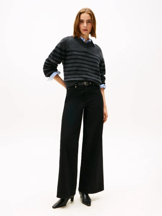 Zdjęcie produktu TOMMY JEANS Dżinsy - Comfort fit - w kolorze czarnym rozmiar: W32 / L30