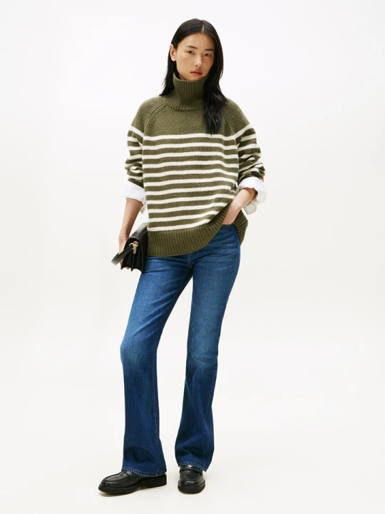 Zdjęcie produktu TOMMY JEANS Dżinsy - Flared fit - w kolorze granatowym rozmiar: W34 / L30