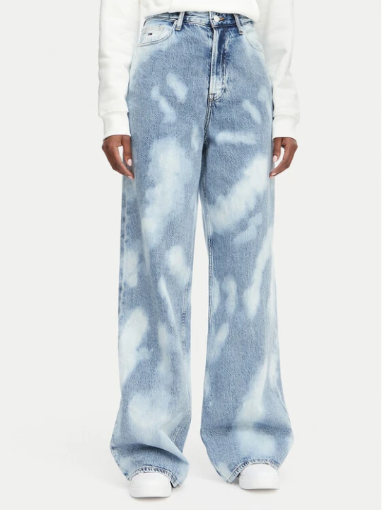 Zdjęcie produktu Tommy Jeans Jeansy Claire DW0DW23109 Niebieski jasny Wide Fit