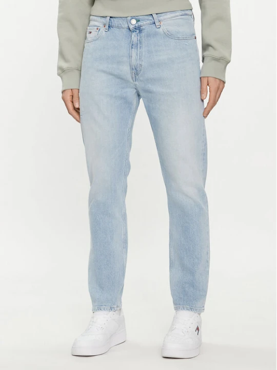 Zdjęcie produktu Tommy Jeans Jeansy Dad DM0DM18718 Niebieski Tapered Fit