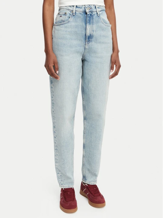 Zdjęcie produktu Tommy Jeans Jeansy DW0DW23089 Niebieski jasny Mom Fit