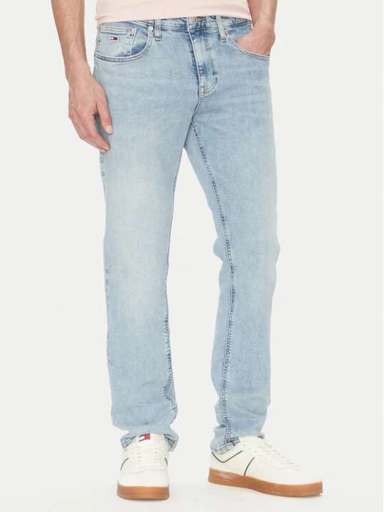 Zdjęcie produktu Tommy Jeans Jeansy Scanton DM0DM20985 Błękitny Slim Fit Niebieski jasny