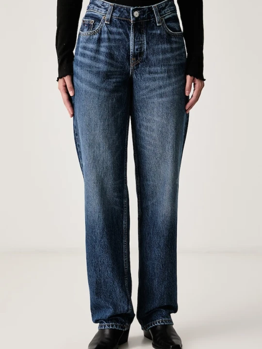 Zdjęcie produktu Tommy Jeans jeansy straight damskie niebieski