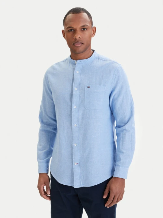 Zdjęcie produktu Tommy Jeans Koszula DM0DM22756 Błękitny Regular Fit Niebieski jasny
