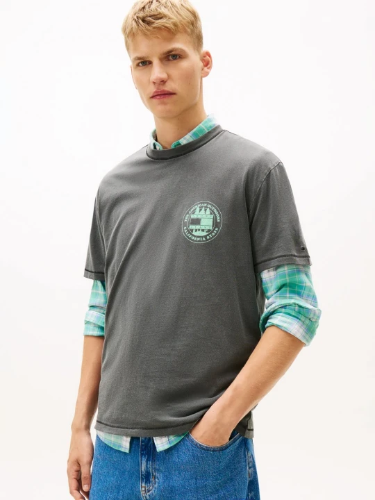 Zdjęcie produktu Tommy Jeans Koszulka Mężczyźni Bawełna szary