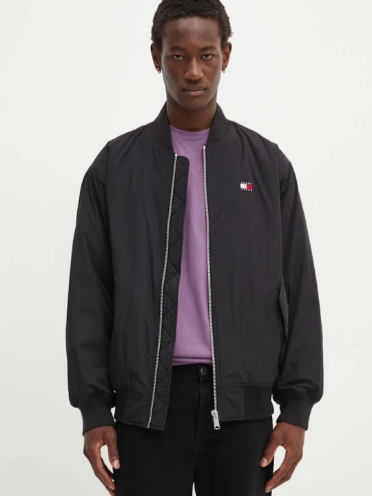 Zdjęcie produktu Tommy Jeans kurtka bomber czarny
