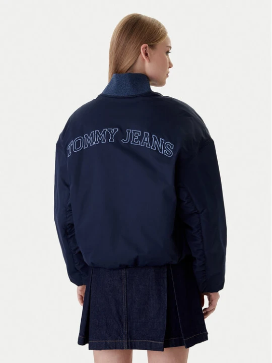 Zdjęcie produktu Tommy Jeans Kurtka bomber Varsity DW0DW22044 Granatowy Relaxed Fit