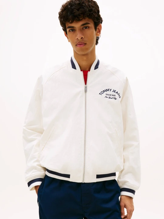 Zdjęcie produktu Tommy Jeans Kurtka bomber Varsity | Regular Fit biały