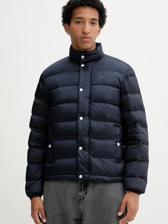 Zdjęcie produktu Tommy Jeans kurtka puchowa granatowy
