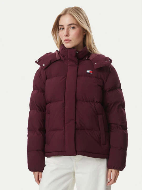Zdjęcie produktu Tommy Jeans Kurtka puchowa Alaska DW0DW18610 Bordowy Regular Fit