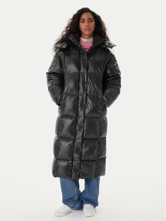 Zdjęcie produktu Tommy Jeans Kurtka puchowa Alaska DW0DW21615 Czarny Relaxed Fit