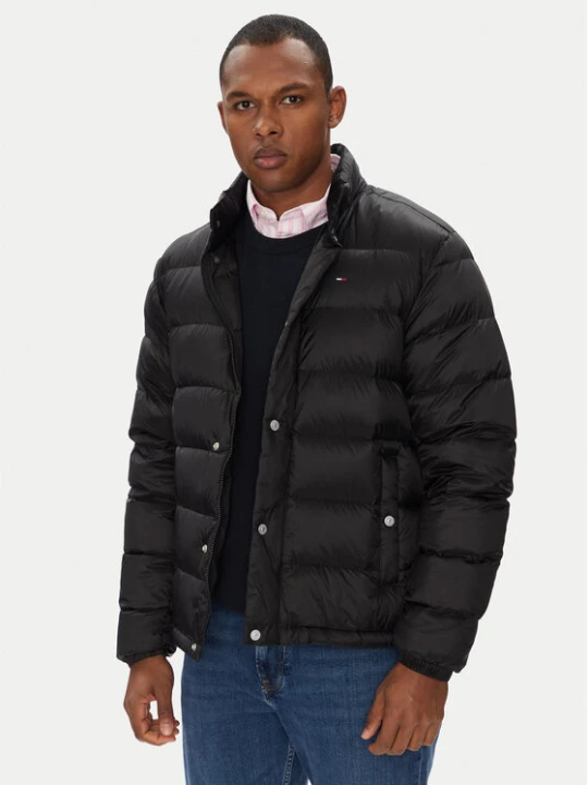 Zdjęcie produktu Tommy Jeans Kurtka puchowa DM0DM21937 Czarny Regular Fit