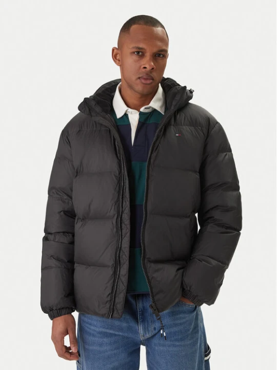 Zdjęcie produktu Tommy Jeans Kurtka puchowa Essential DM0DM19786 Czarny Regular Fit